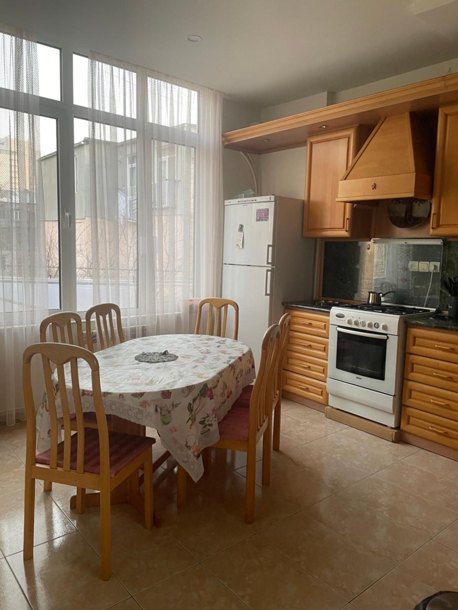 Bright And Modern 4Br Apartment - Center Of Yerevan Exterior foto