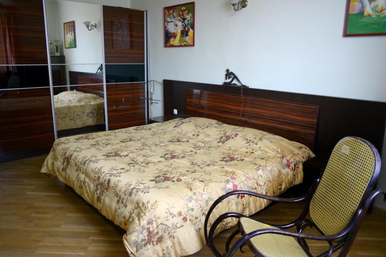 Bright And Modern 4Br Apartment - Center Of Yerevan Exterior foto