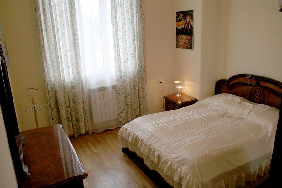 Bright And Modern 4Br Apartment - Center Of Yerevan Exterior foto